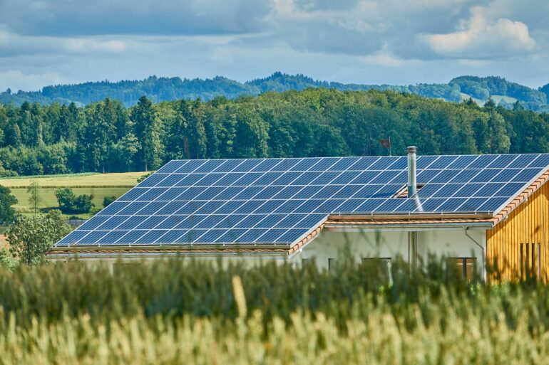 The Solar Energy Boom: Why Going Solar is a Smart Choice